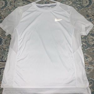 NWOT plain white nike top with mesh shoulders!!!